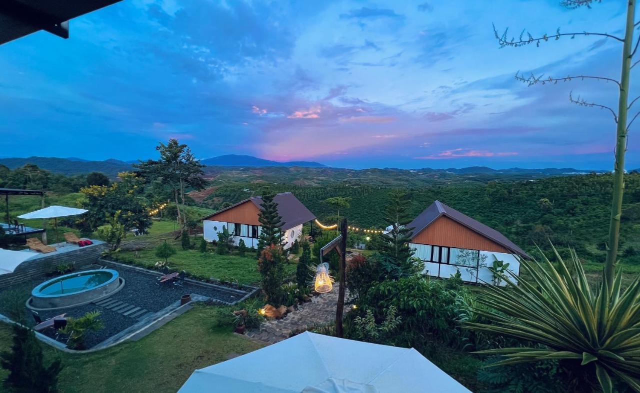 Star Hill Dak Nong Retreat Villa Gia Nghia Exterior photo
